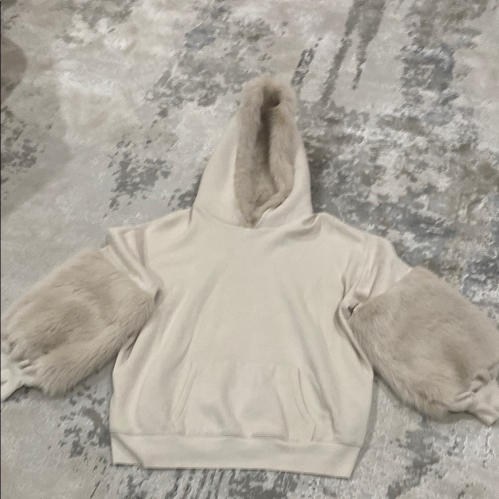 Women's Cream Hoodie with Faux Fur Sleeves